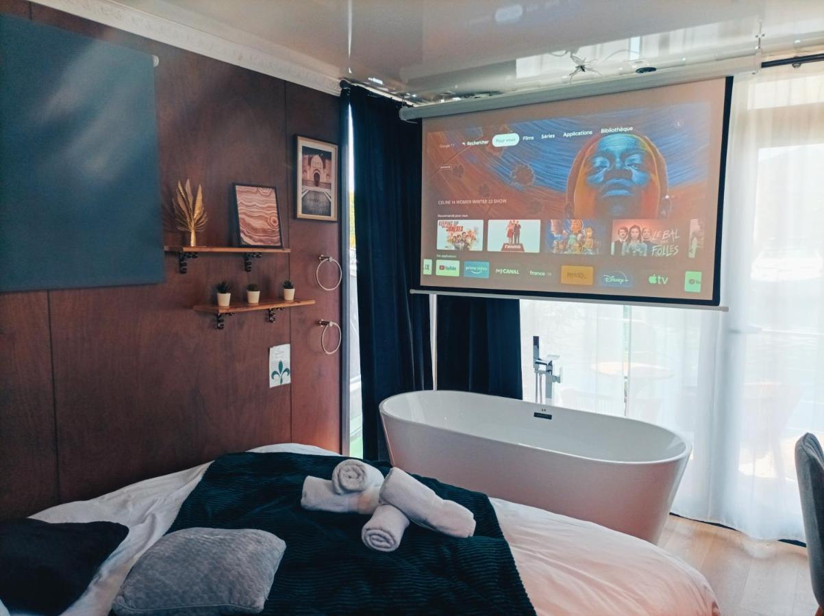 Hotel Escale Royale Fréjus Esterno foto