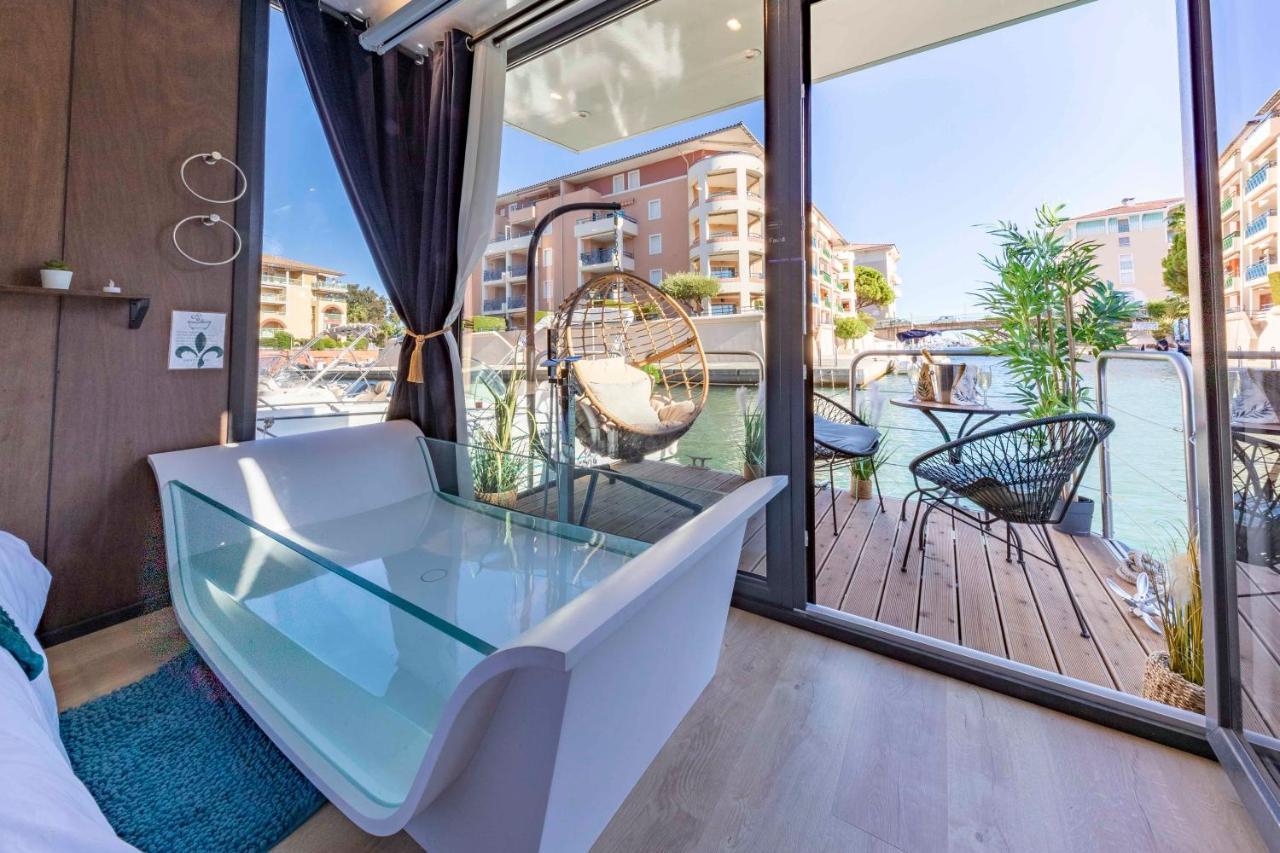 Hotel Escale Royale Fréjus Esterno foto